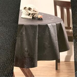 NWT Celebrate It Black Embossed Skull Tablecloth Peva 70” Round